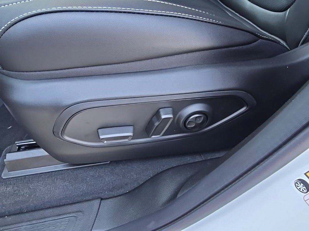 New 2025 Jeep Grand Cherokee Limited w/ Luxury Tech Group II image 34