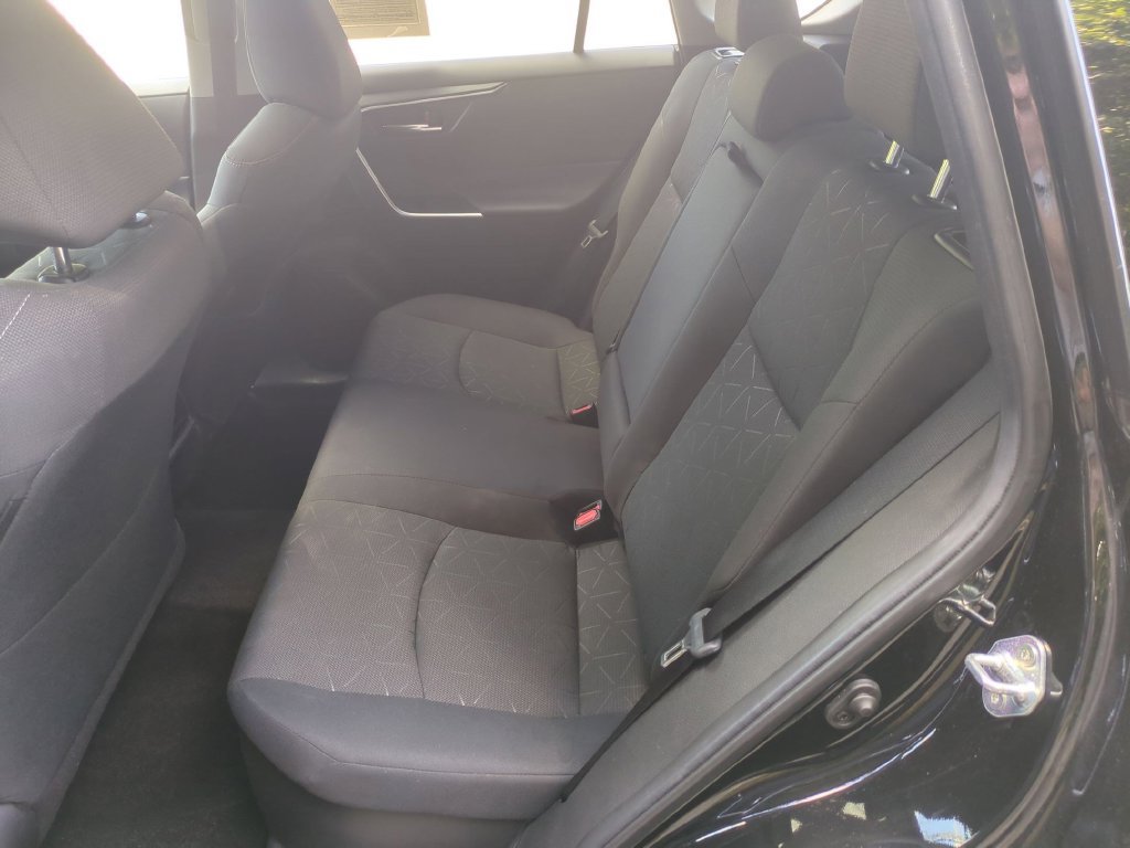 Used 2024 Toyota RAV4 XLE w/ Convenience Package AWD/4WD image 30
