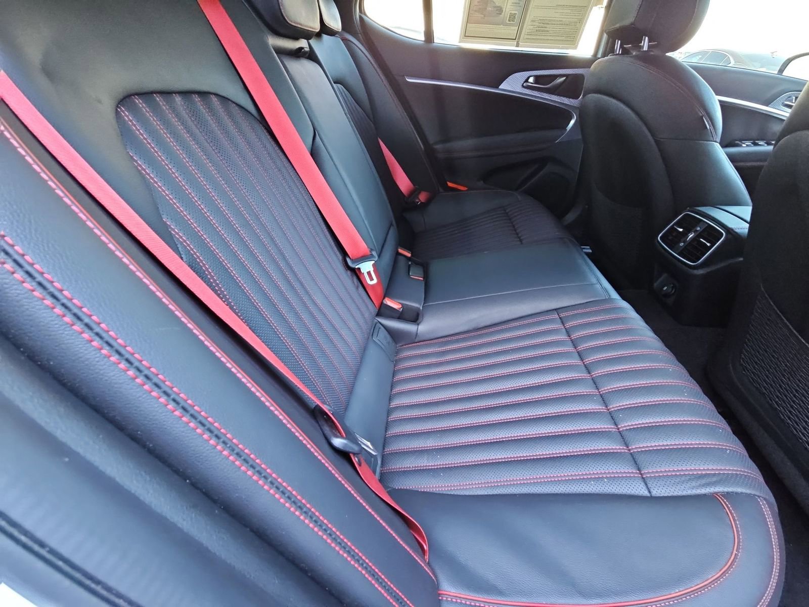 Certified 2023 Genesis G70 2.0T w/ Sport Prestige Package RWD image 17