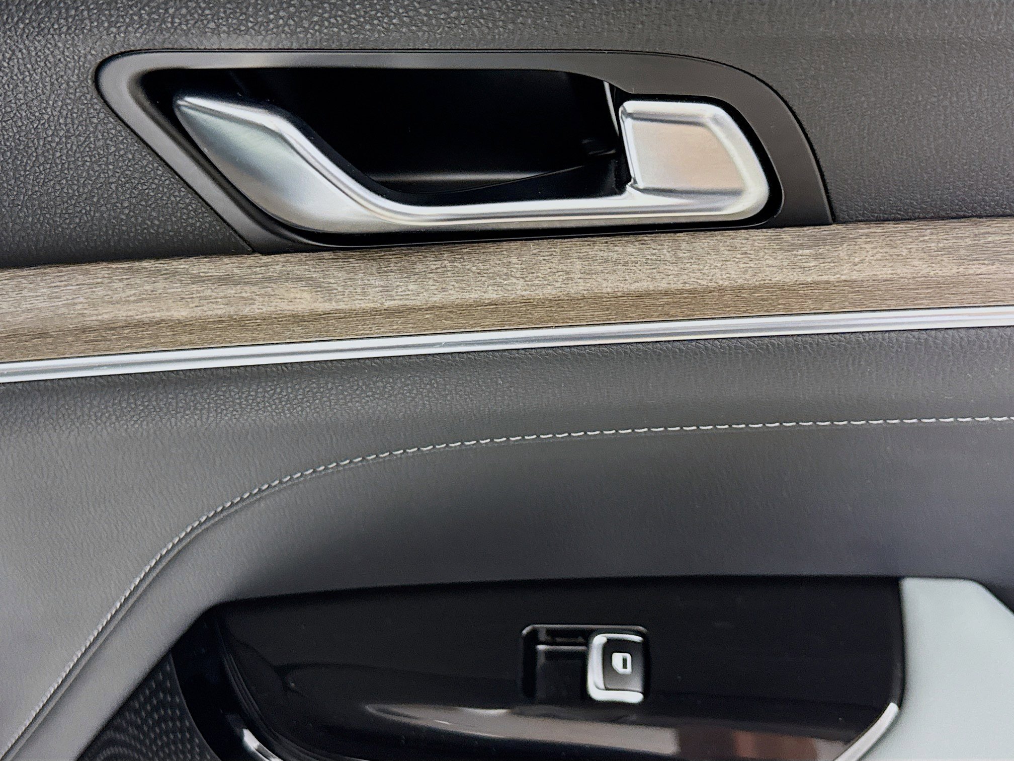 Used 2023 Kia K5 EX image 30