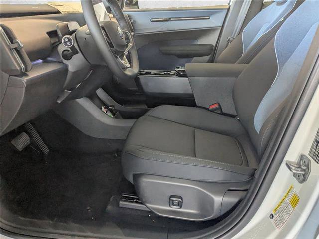 New 2025 Volvo EX30 Plus w/ Protection Package Premier image 4