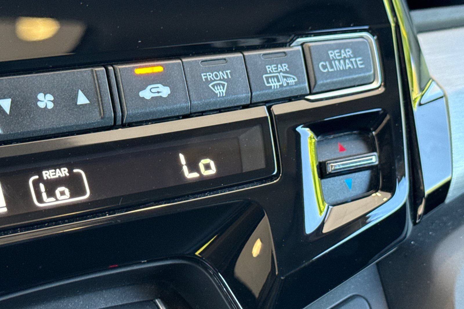 Used 2024 Honda Odyssey EX-L image 31
