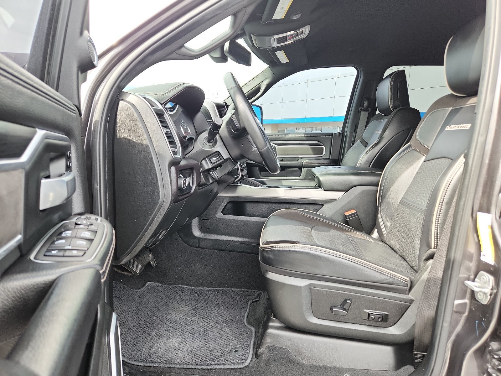 Used 2024 RAM 3500 Laramie w/ Night Edition AWD/4WD image 16