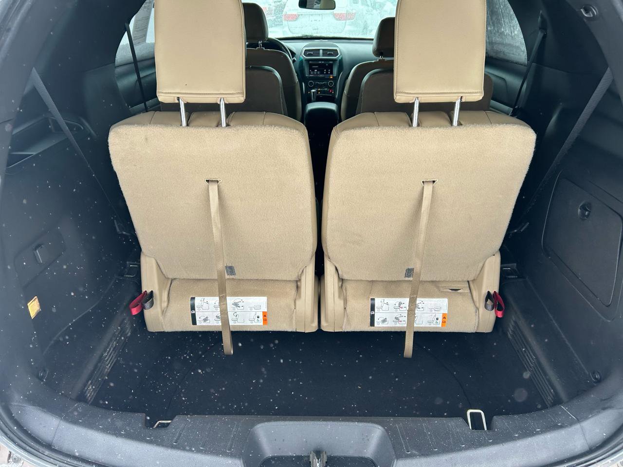 Used 2016 Ford Explorer XLT w/ Equipment Group 202A image 23