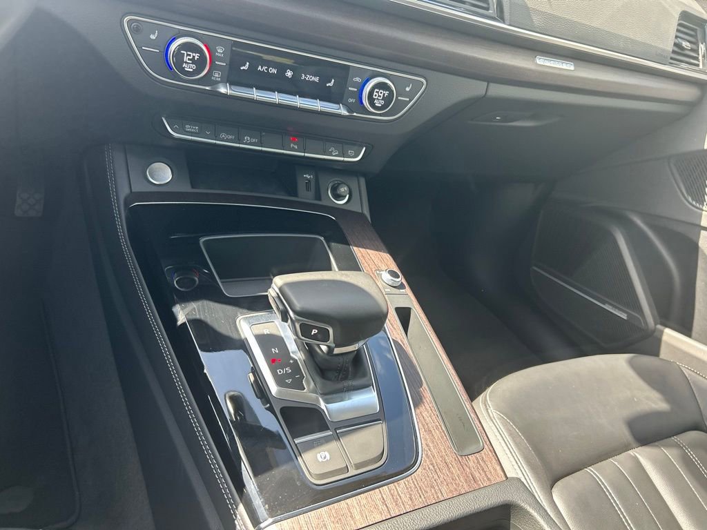 Used 2023 Audi Q5 2.0T Premium Plus w/ Premium Plus Package AWD/4WD image 58