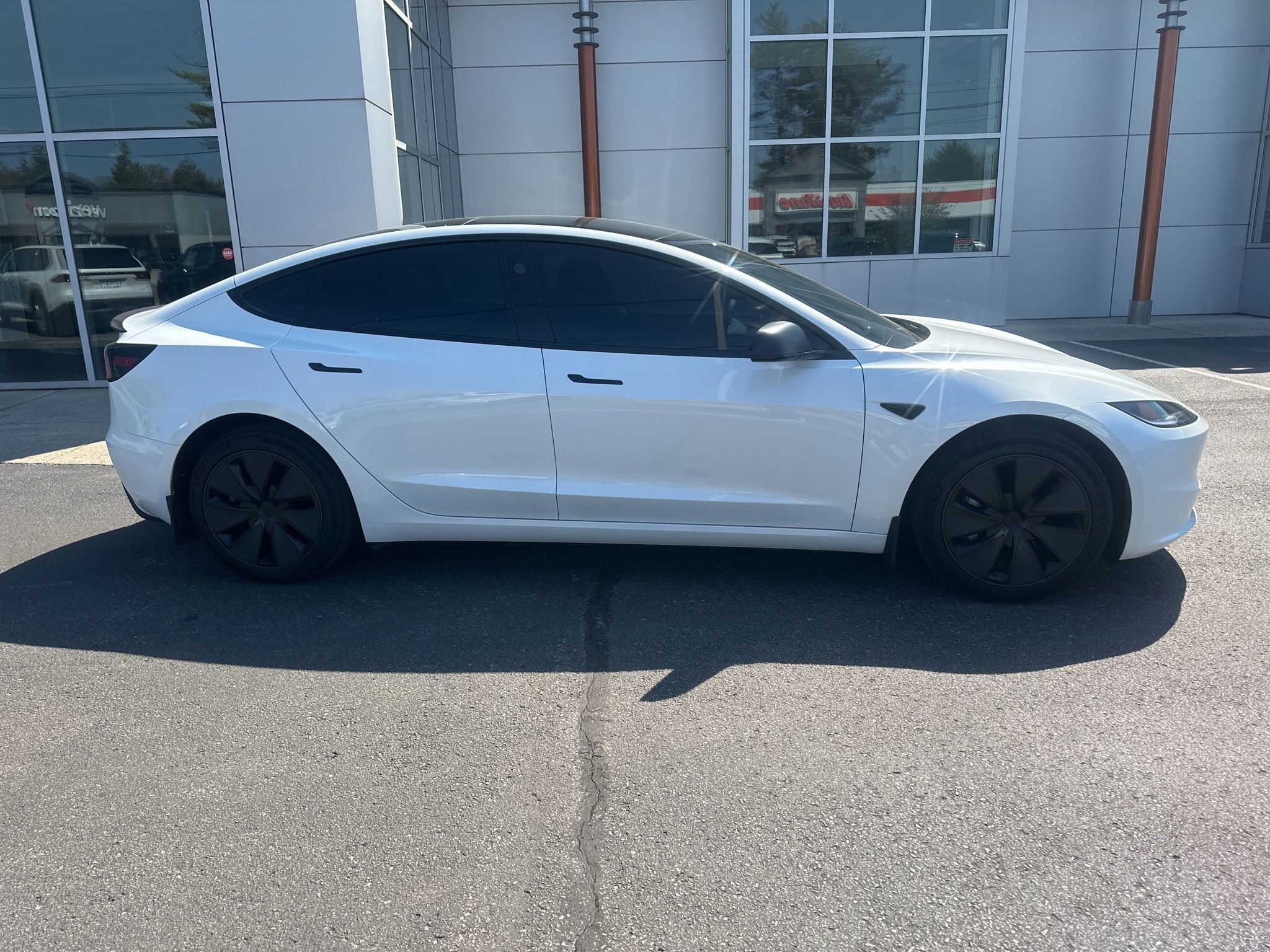 Used 2025 Tesla Model 3 Long Range RWD image 4
