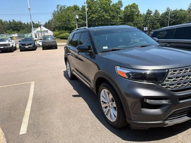 Used 2020 Ford Explorer Limited AWD/4WD image 1