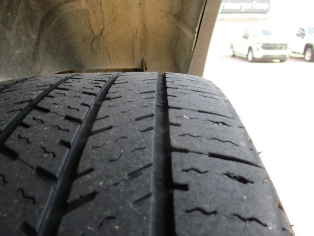 Used 2023 Ford Transit 350 XLT image 25