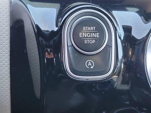 Used 2021 Mercedes-Benz CLA 250 image 12