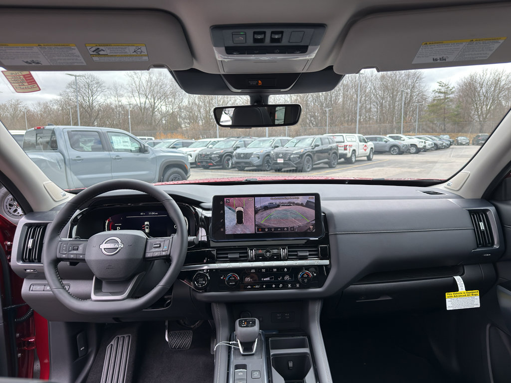 New 2026 Nissan Pathfinder SL image 28