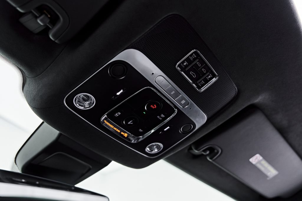 Used 2022 Bentley Flying Spur V8 AWD/4WD image 94