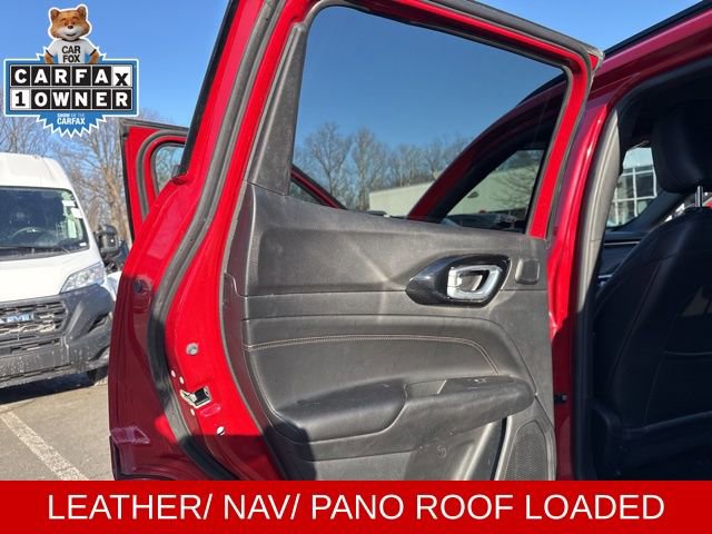 Used 2022 Jeep Compass Limited w/ (RED) Package image 32