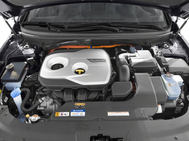 Used 2016 Hyundai Sonata Limited w/ Option Group 02 FWD image 16