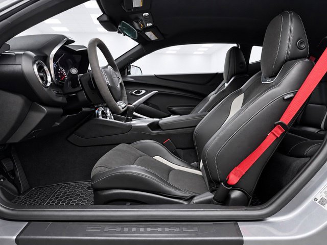 Used 2022 Chevrolet Camaro SS RWD image 20