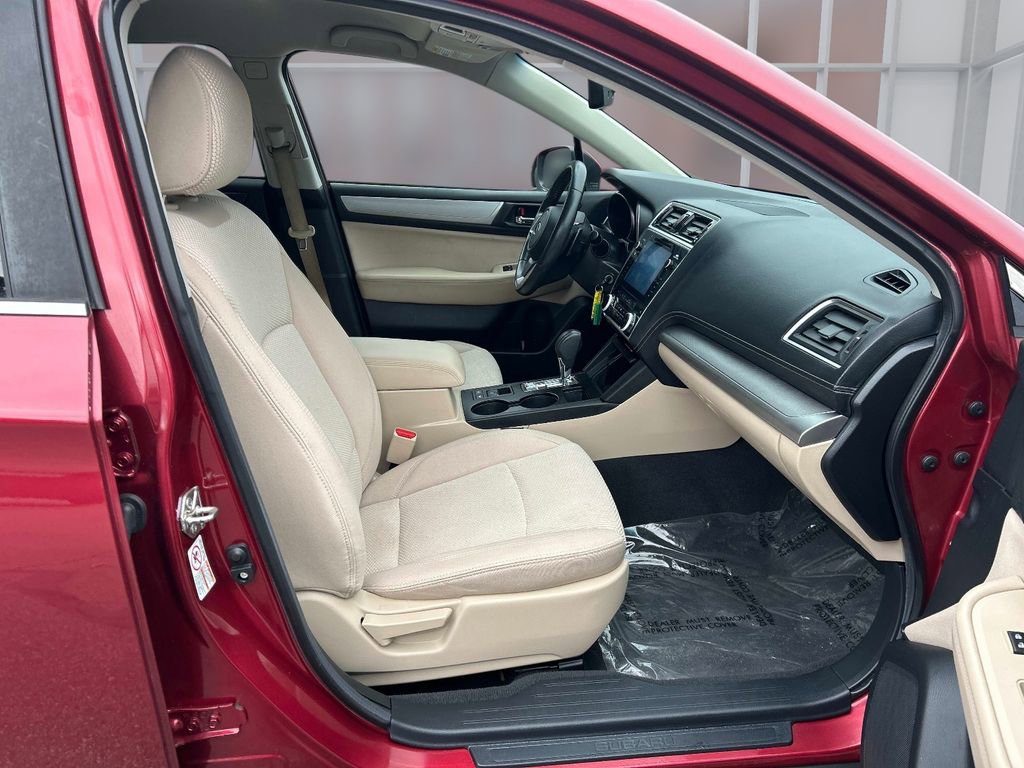 Used 2019 Subaru Outback 2.5i Premium image 17