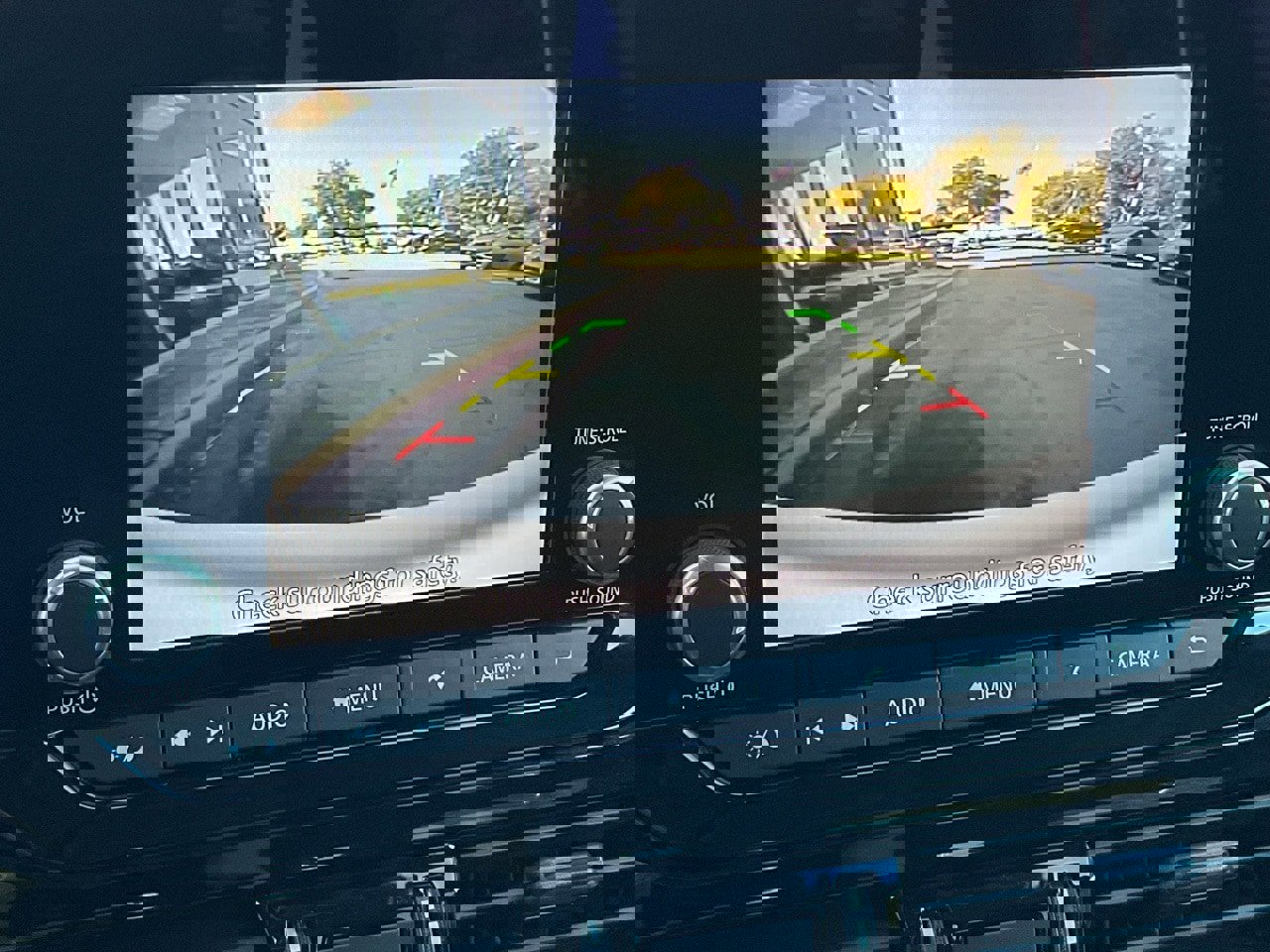 Used 2024 Nissan Pathfinder SV image 32