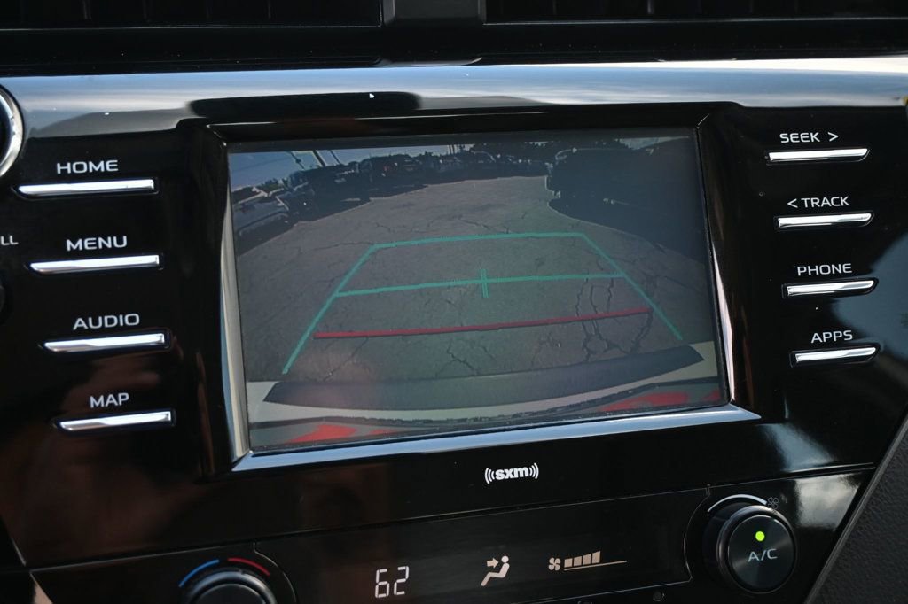 Used 2020 Toyota Camry SE w/ Carpet Mat Package image 12