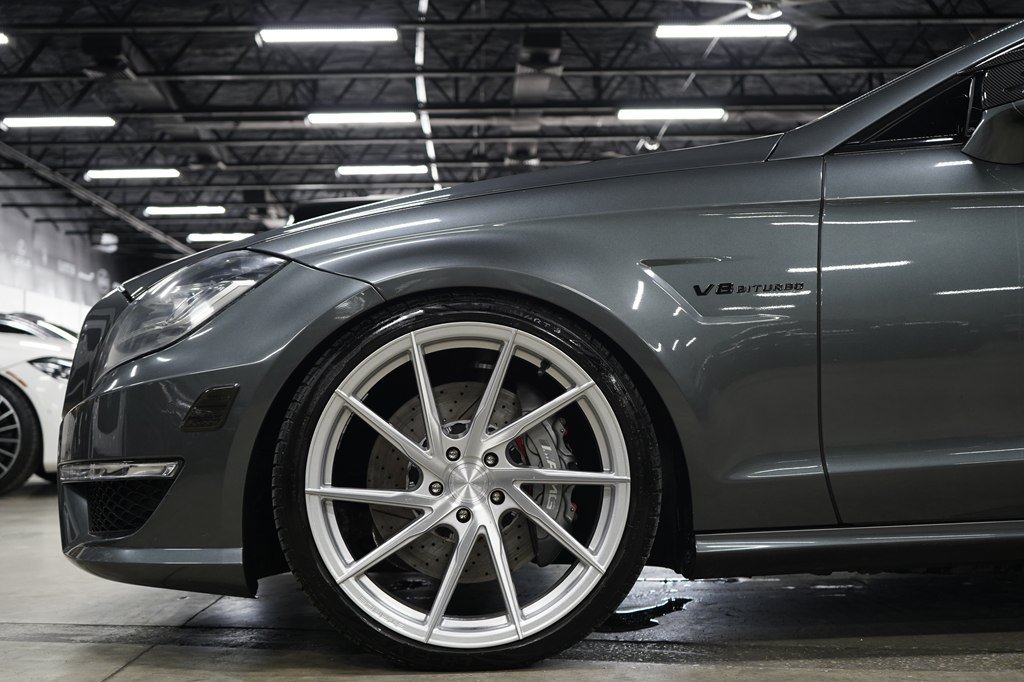 Used 2012 Mercedes-Benz CLS 63 AMG image 35