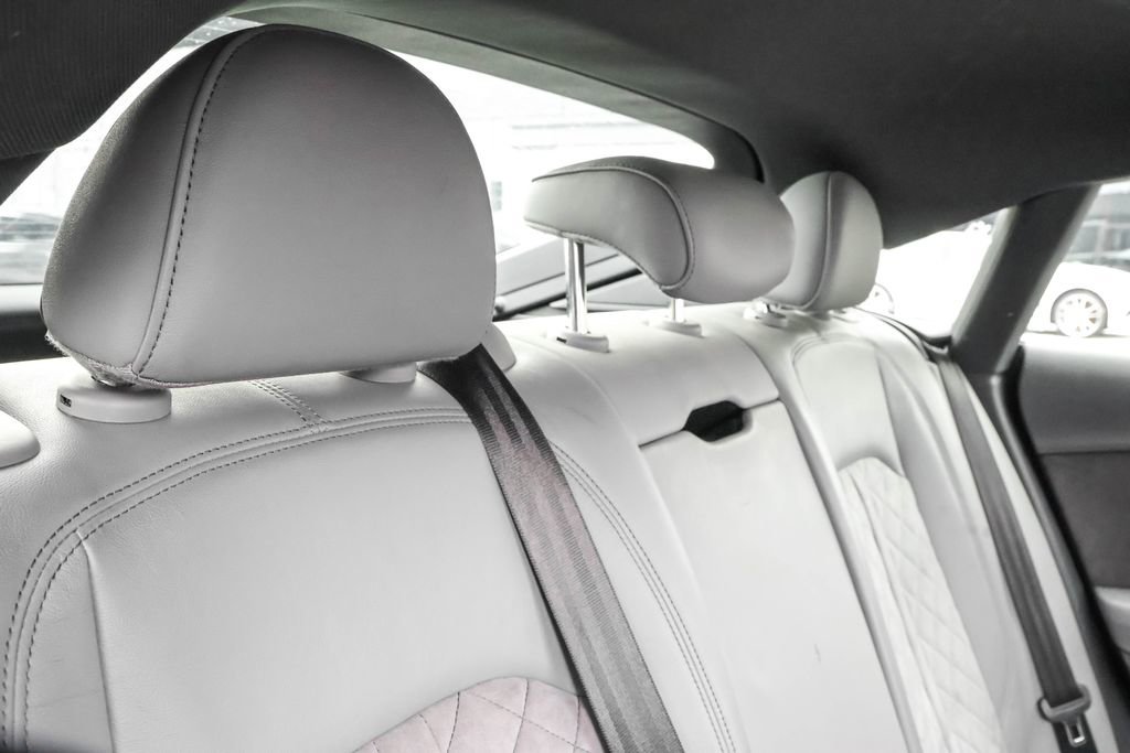 Used 2018 Audi S5 Prestige w/ Driver Assistance Package image 38