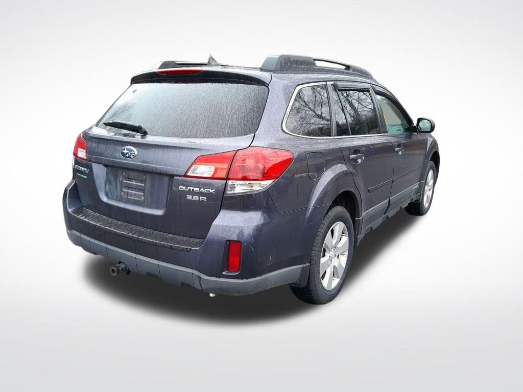 Used 2013 Subaru Outback 3.6R Limited image 8