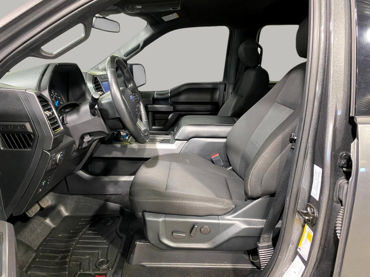 Used 2020 Ford F150 XLT w/ Equipment Group 302A Luxury image 7