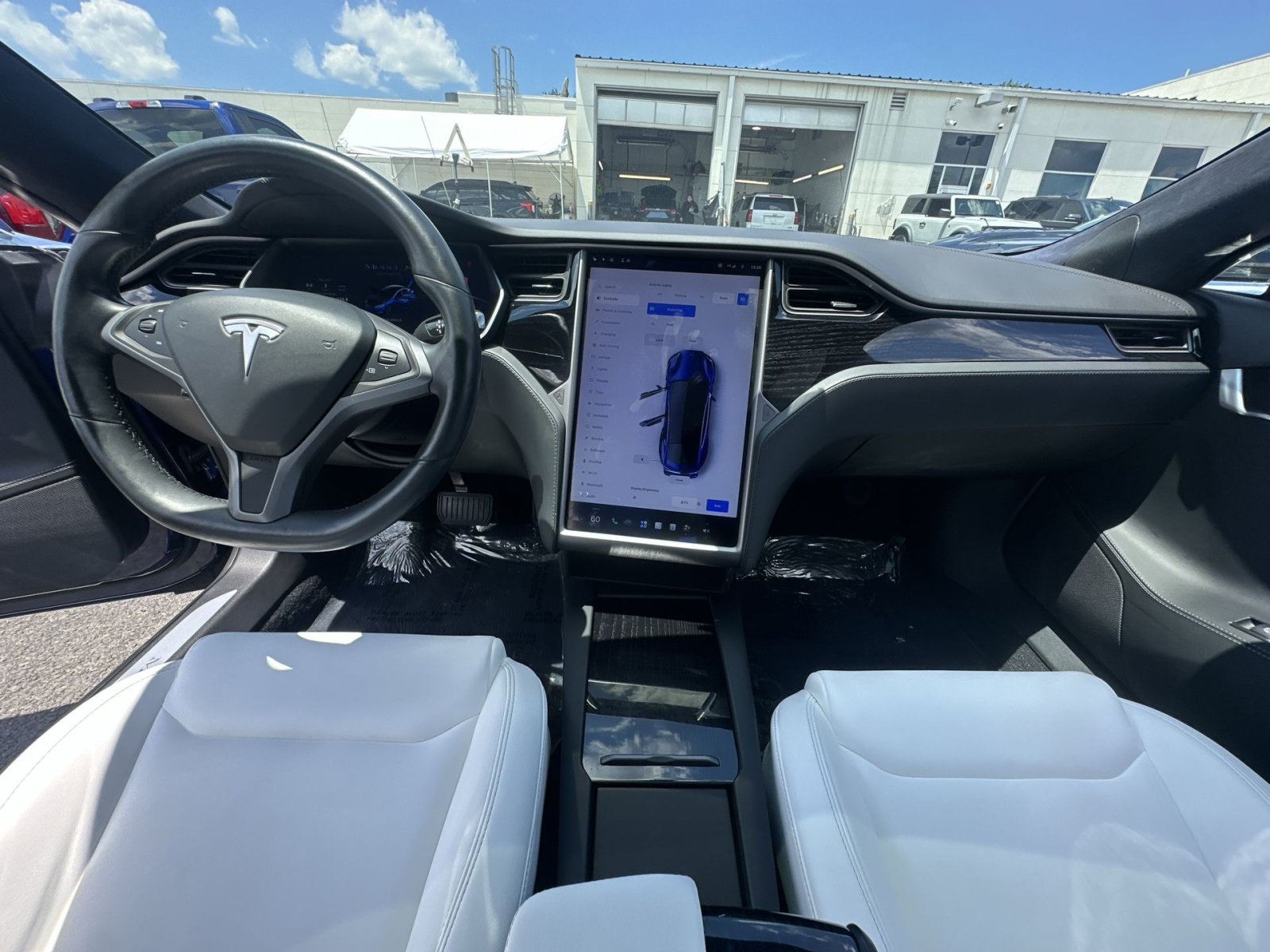 Used 2020 Tesla Model S Long Range AWD/4WD image 31