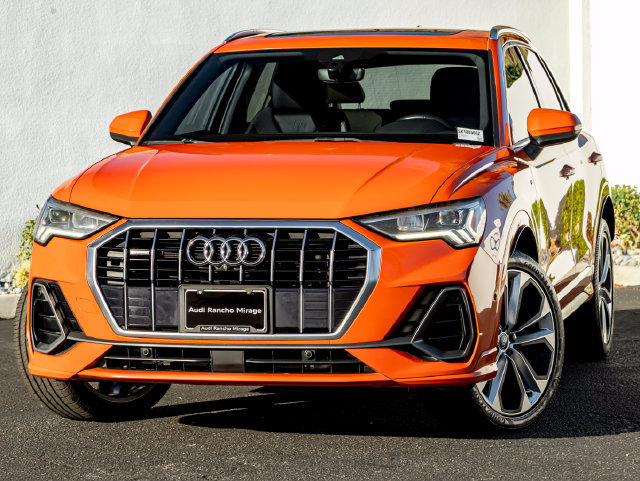 Used 2019 Audi Q3 2.0T Prestige w/ Prestige Package AWD/4WD image 1