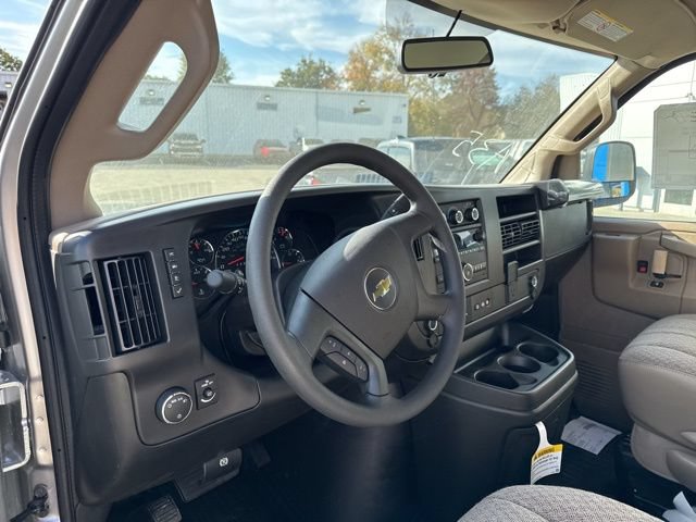 Used 2025 Chevrolet Express 2500 Extended w/ Driver Convenience Package RWD image 25