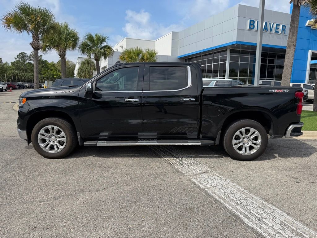 Used 2025 Chevrolet Silverado 1500 LTZ w/ Technology Package image 7