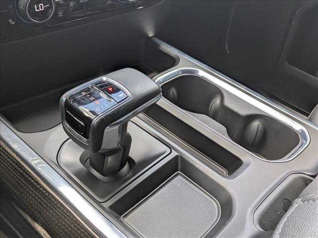 Used 2024 Chevrolet Silverado 1500 RST w/ Redline Edition AWD/4WD image 11