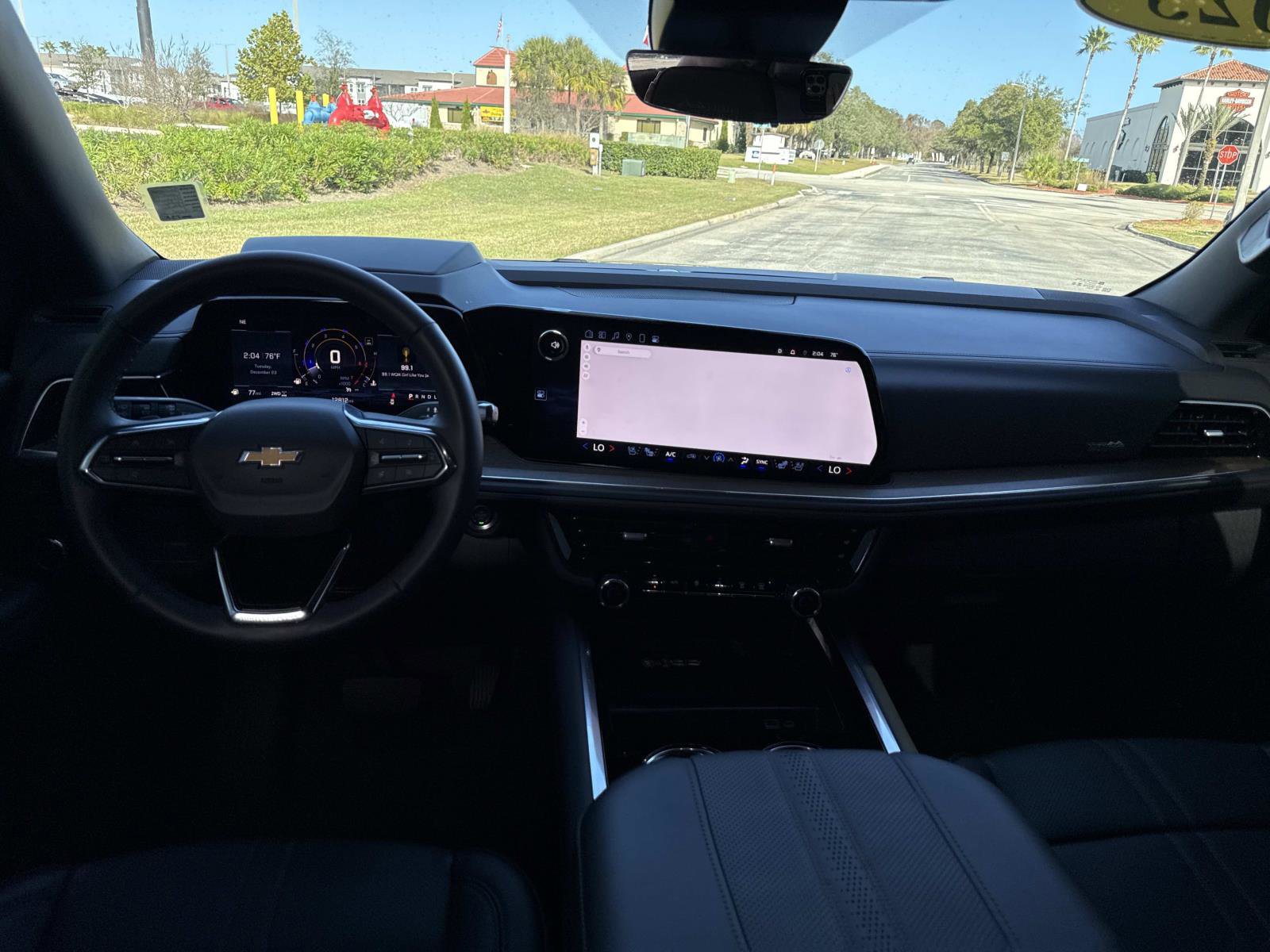 Used 2025 Chevrolet Tahoe High Country image 18