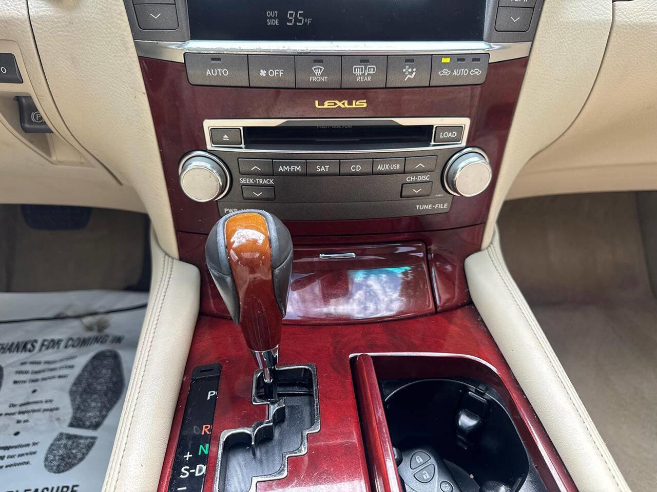Used 2011 Lexus LS 460 w/ Comfort Pkg RWD image 24