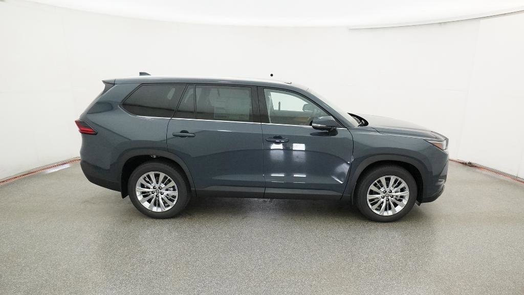 New 2026 Toyota Grand Highlander Platinum image 11
