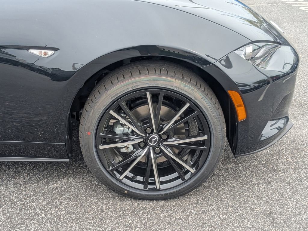 New 2026 MAZDA MX-5 Miata RF Grand Touring RWD image 11