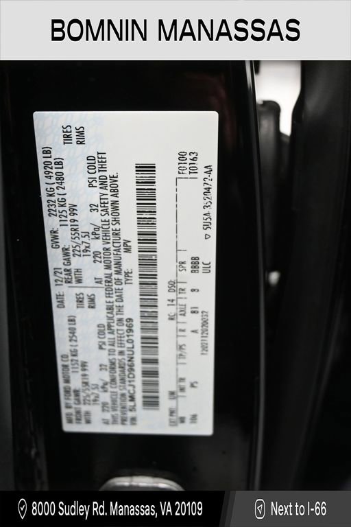 Used 2022 Lincoln Corsair AWD w/ Premium Package image 18