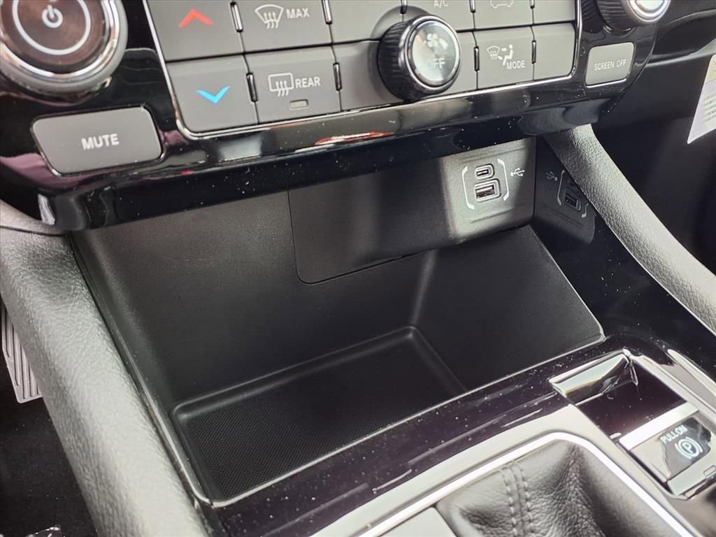 New 2026 Jeep Compass Latitude image 8