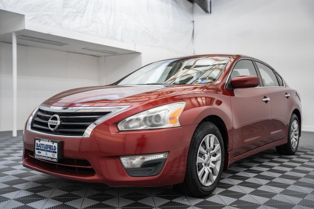 Used 2014 Nissan Altima 2.5 S FWD image 3