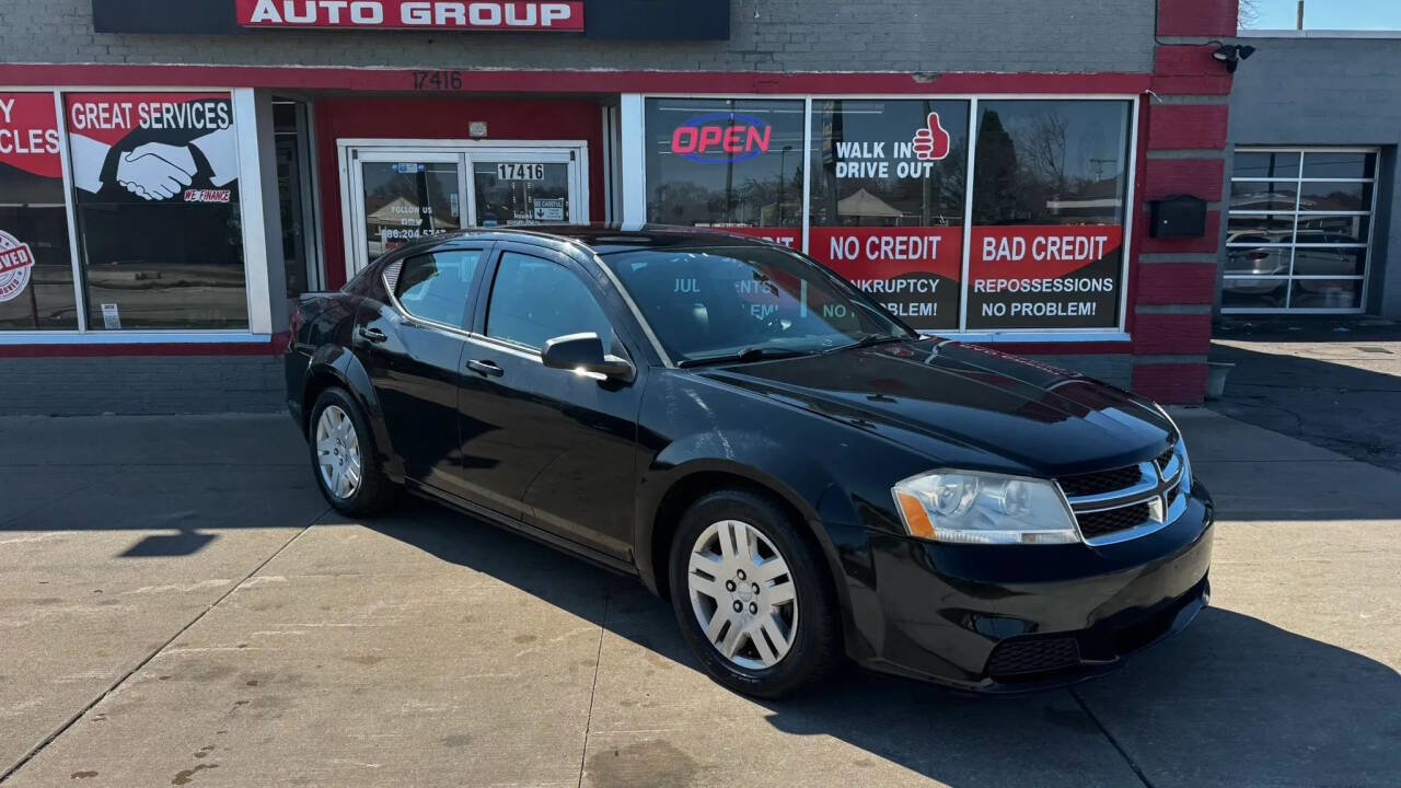 Used 2014 Dodge Avenger SE FWD image 2
