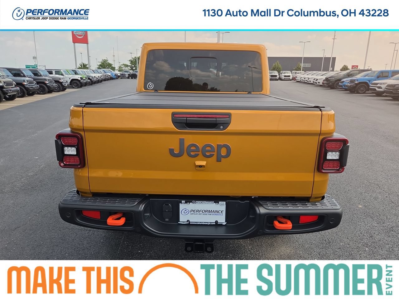 New 2026 Jeep Gladiator Mojave w/ Steel Bumper Group AWD/4WD image 6