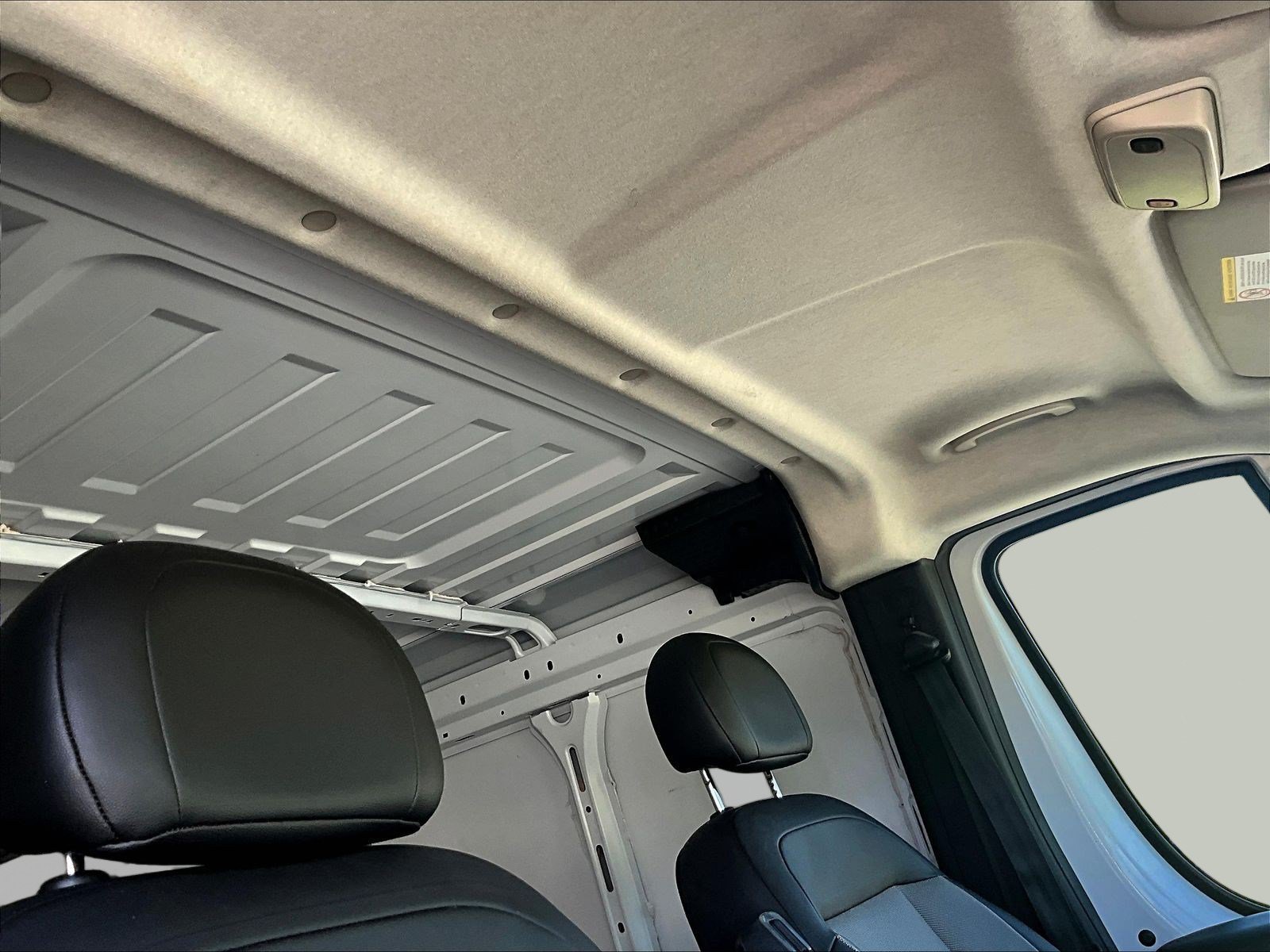 Used 2025 RAM ProMaster 2500 w/ Convenience Group FWD image 24
