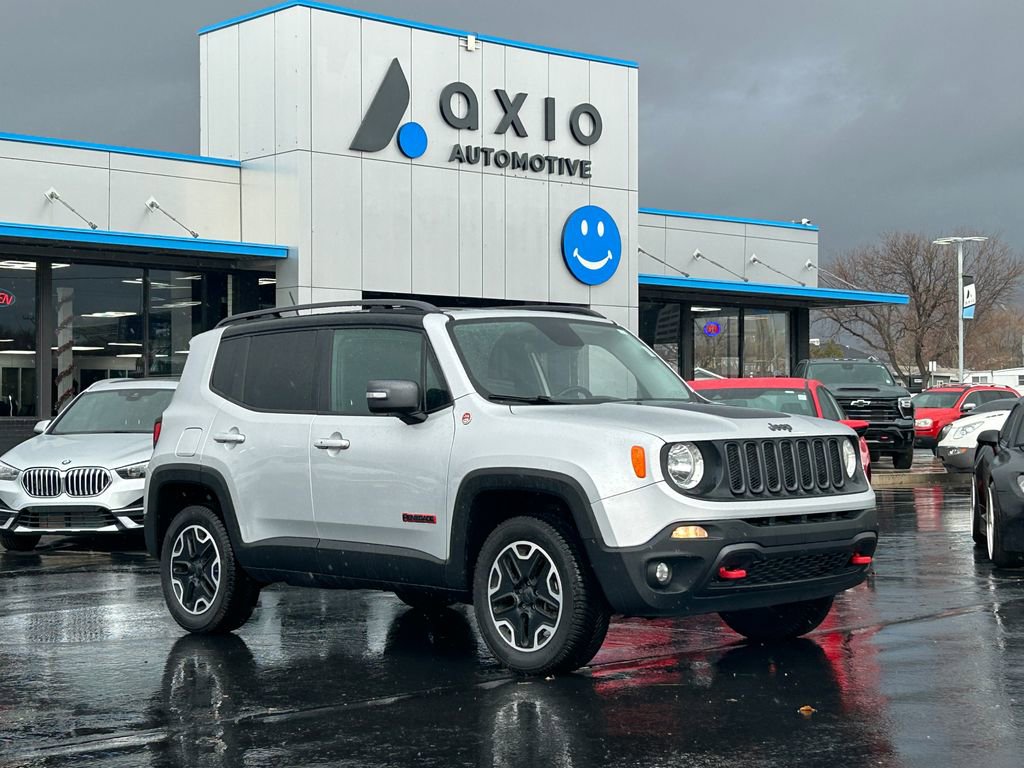 Used 2015 Jeep Renegade Trailhawk w/ Cold Weather Group image 1