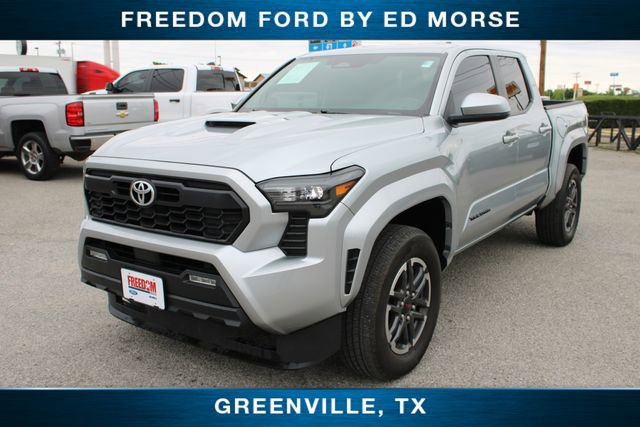 Used 2024 Toyota Tacoma TRD Sport RWD image 1