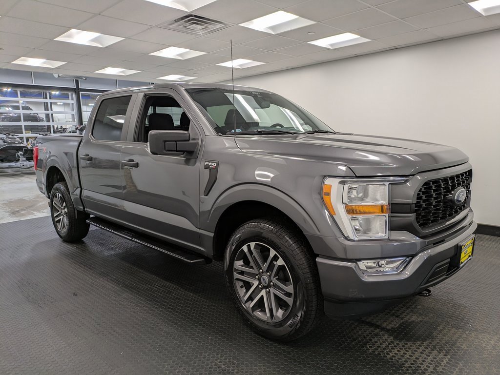 Used 2022 Ford F150 XL w/ STX Appearance Package image 3