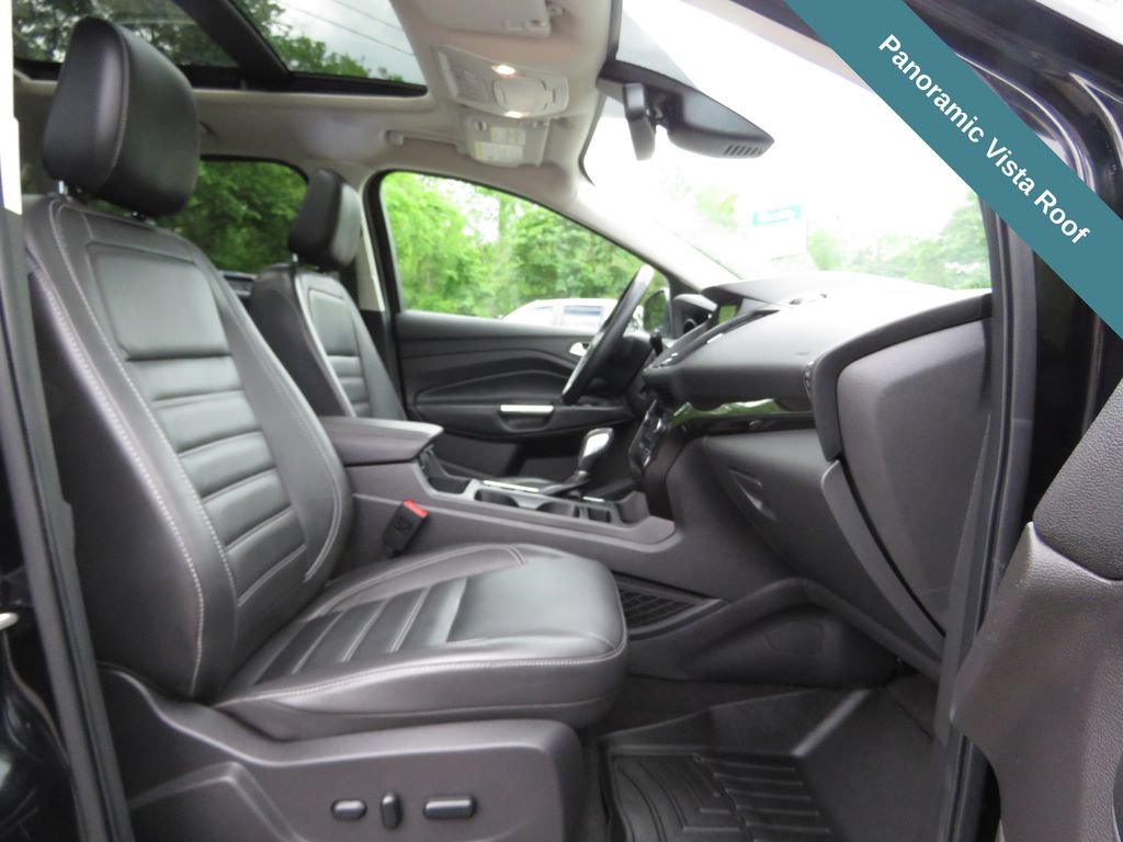 Used 2019 Ford Escape Titanium AWD/4WD image 13
