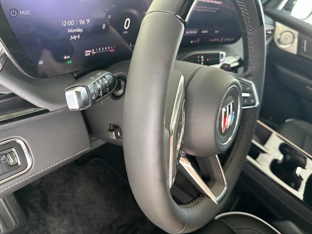 New 2026 Buick Enclave Avenir w/ Super Cruise Package FWD image 20