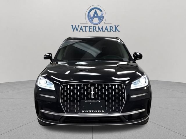 Used 2025 Lincoln Corsair Reserve w/ Equipment Group 202A FWD image 11