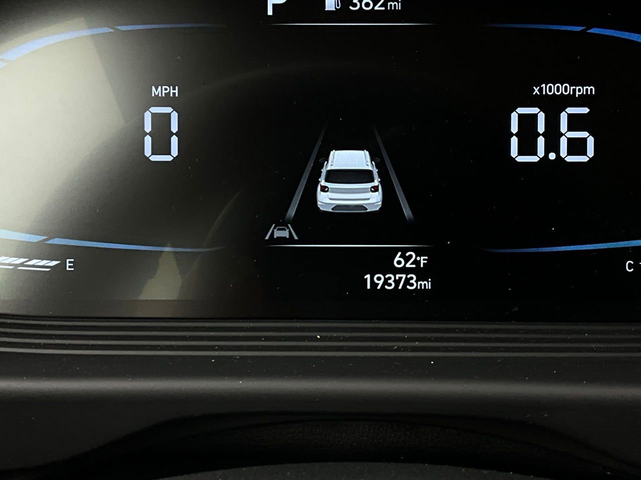 Used 2025 Hyundai Venue SEL image 39