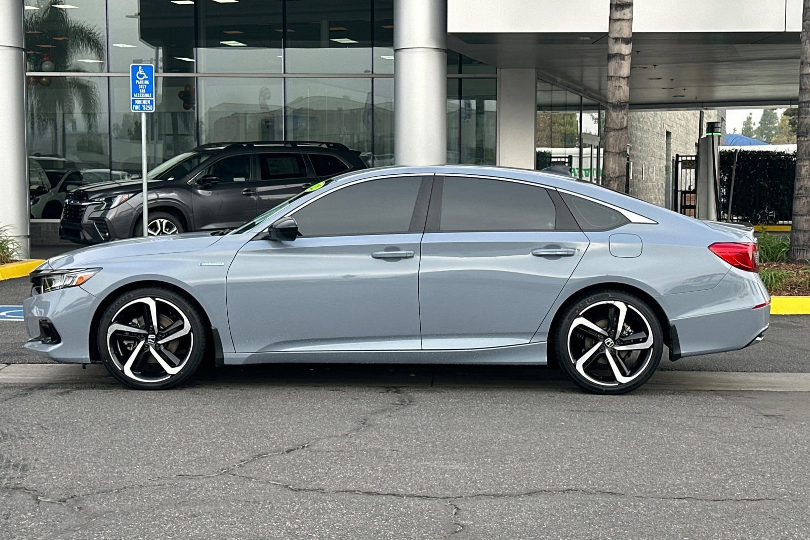 Used 2022 Honda Accord Sport image 7