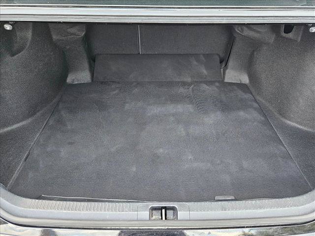 Used 2022 Toyota Camry SE FWD image 5