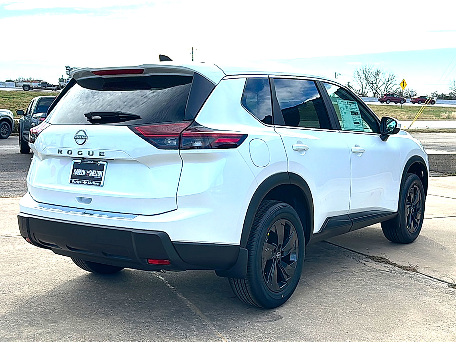 New 2026 Nissan Rogue SV w/ Cold Weather Package FWD image 8
